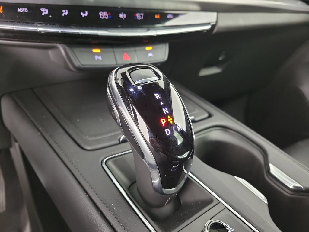 Certified 2024 Cadillac XT4 Premium Luxury AWD/4WD image 30