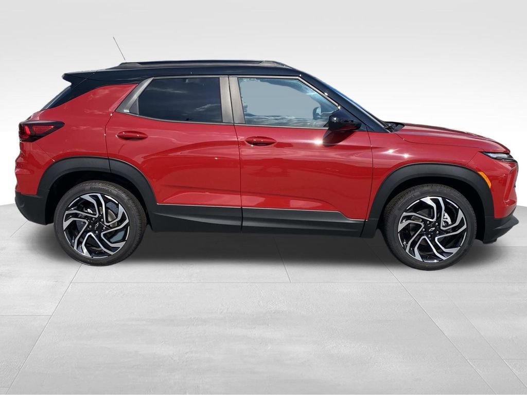 New 2026 Chevrolet TrailBlazer RS w/ Convenience Package image 2