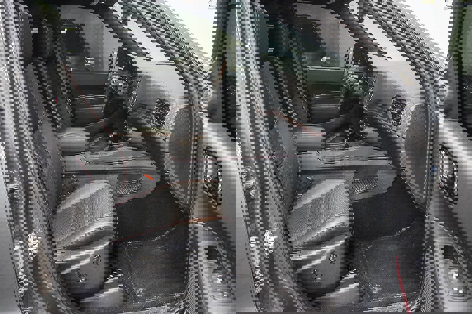 Used 2024 Dodge Durango GT image 17