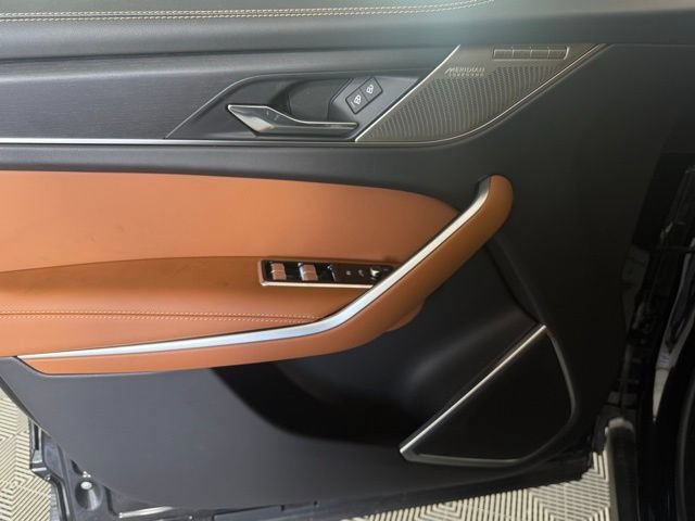 New 2026 Jaguar F-PACE R-Dynamic S AWD/4WD image 27