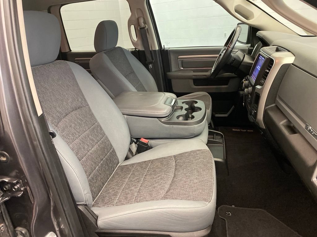 Used 2019 RAM 1500 Big Horn AWD/4WD image 35