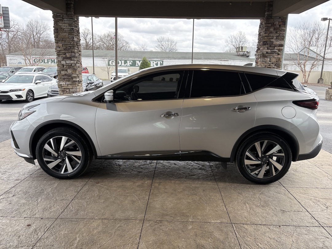 Used 2023 Nissan Murano SL w/ SL Moonroof Package image 9