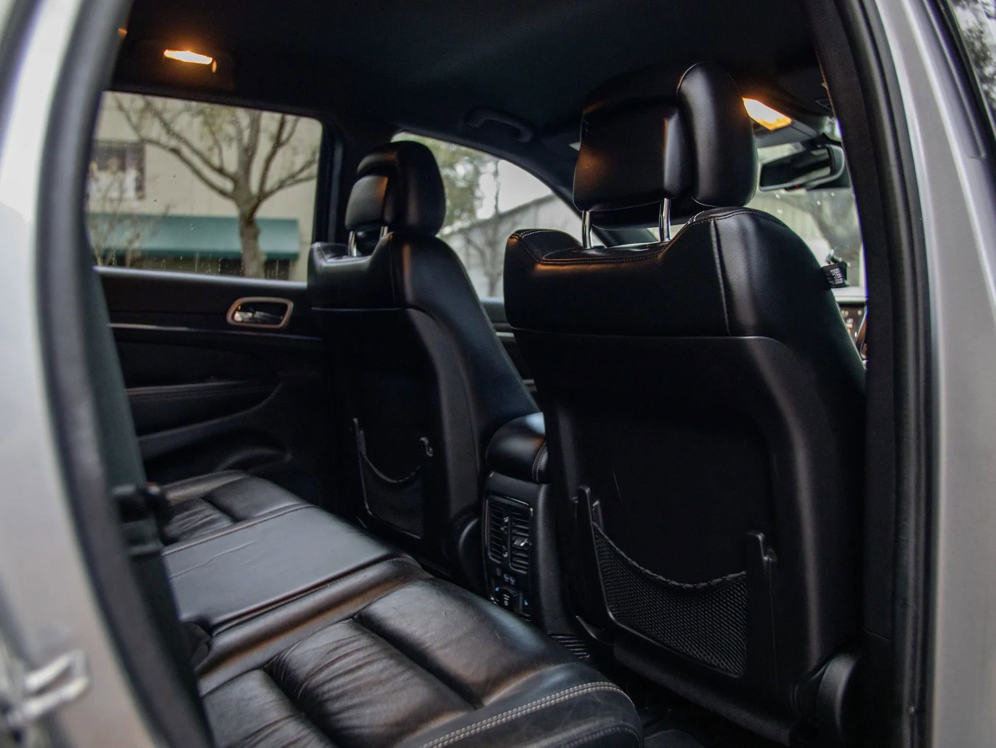 Used 2014 Jeep Grand Cherokee Limited image 30