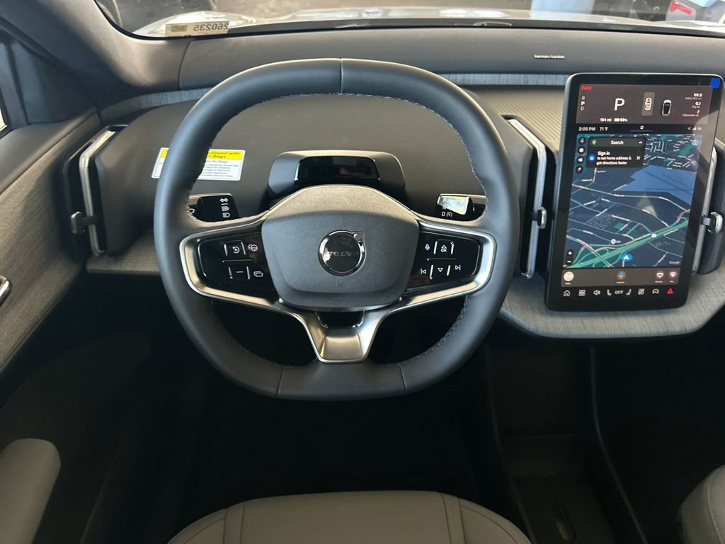 New 2026 Volvo EX30 Plus w/ Climate Package image 13