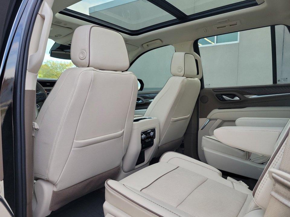 Used 2023 GMC Yukon Denali image 34