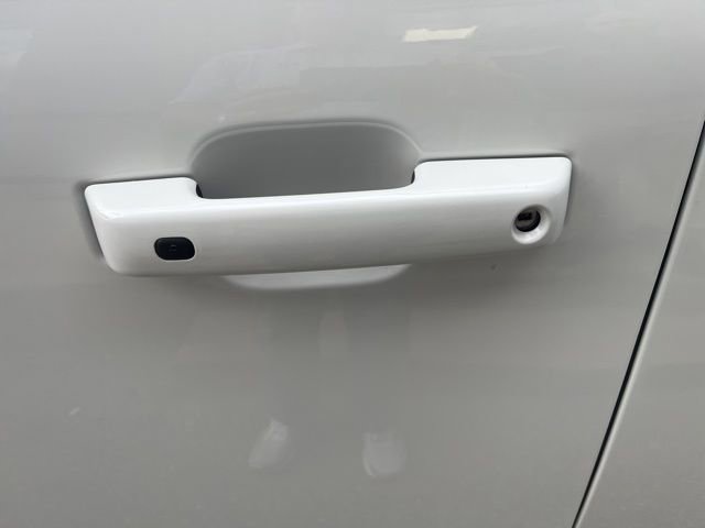 Used 2023 Ford F150 Lariat w/ Equipment Group 502A High image 20