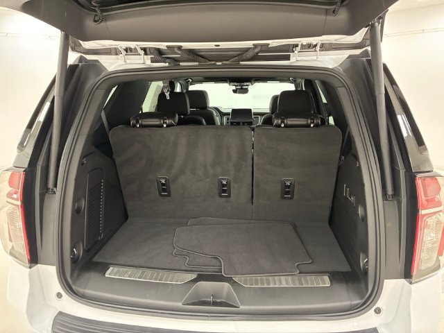 Certified 2024 Chevrolet Tahoe Premier w/ Premium Package 2 AWD/4WD image 17