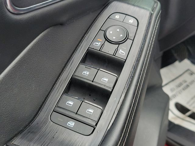 Used 2021 Nissan Rogue SV w/ Premium Package image 19