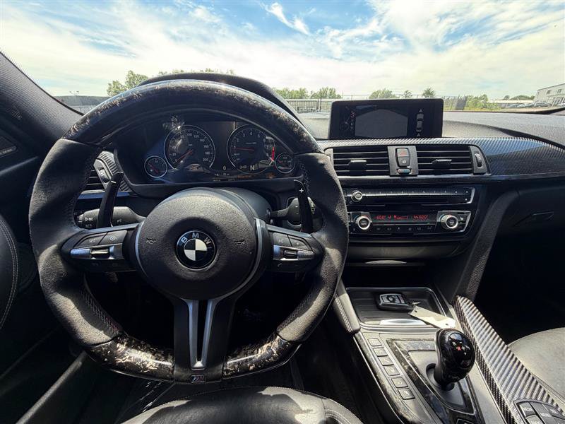 Used 2015 BMW M3 RWD image 17