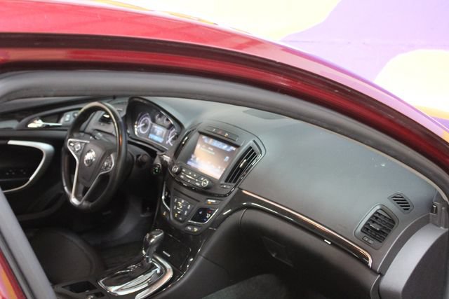 Used 2017 Buick Regal Premium FWD image 10