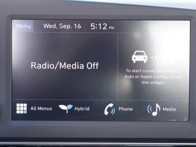 Used 2025 Hyundai Elantra Hybrid FWD image 22