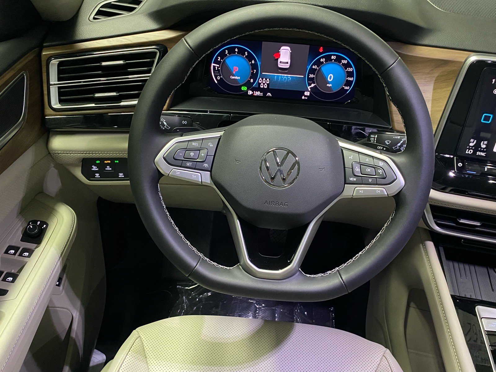 New 2026 Volkswagen Atlas SE AWD/4WD image 4