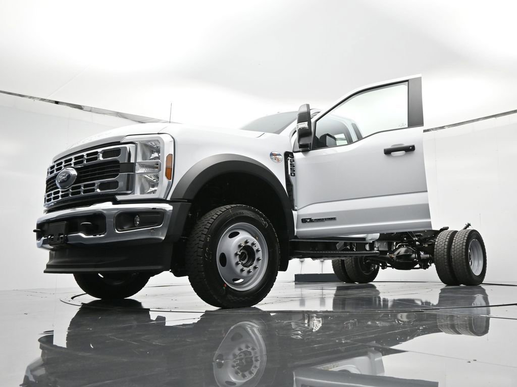 New 2026 Ford F550 4x4 Regular Cab Super Duty image 47