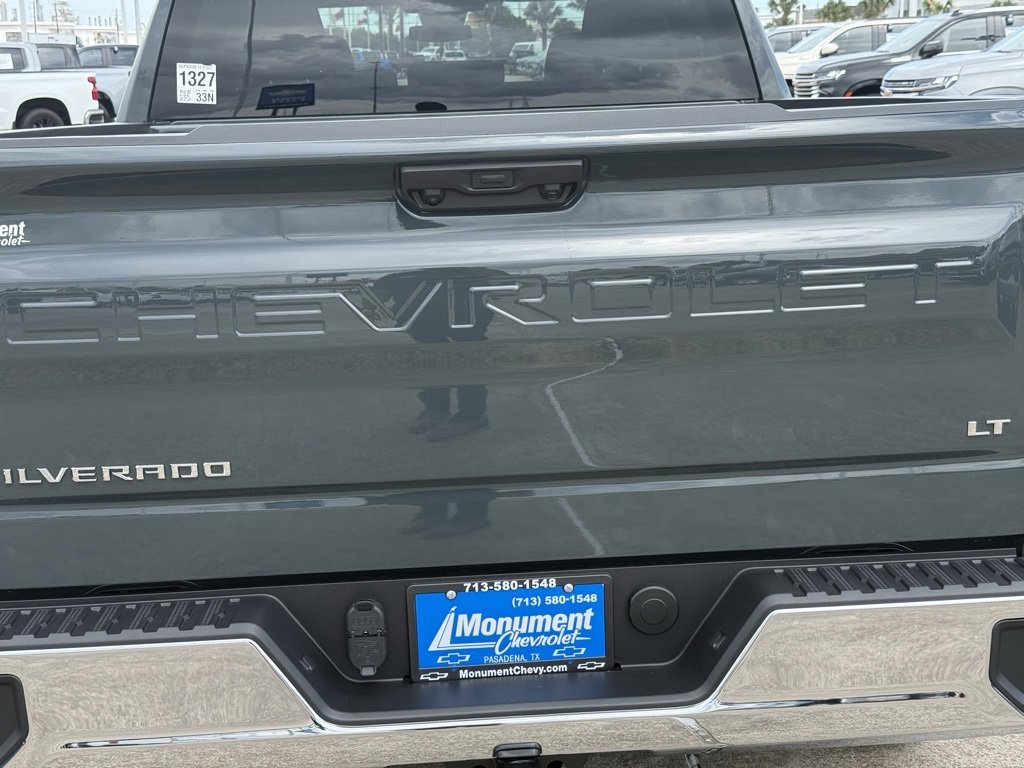 New 2026 Chevrolet Silverado 1500 LT image 18