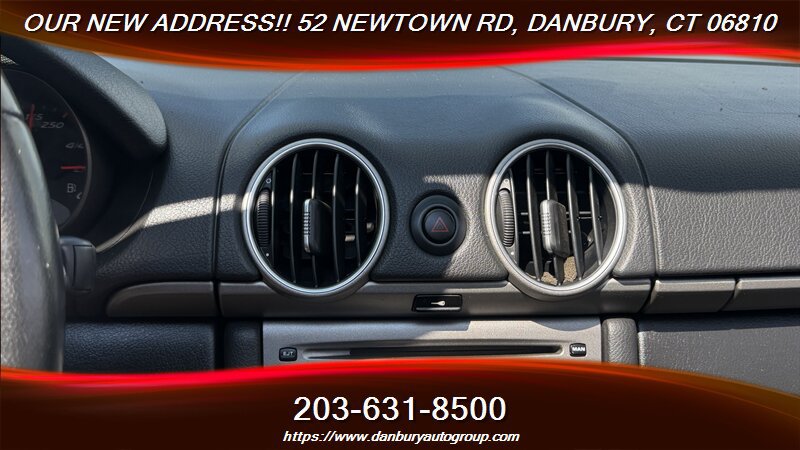 Used 2005 Porsche Boxster RWD image 23