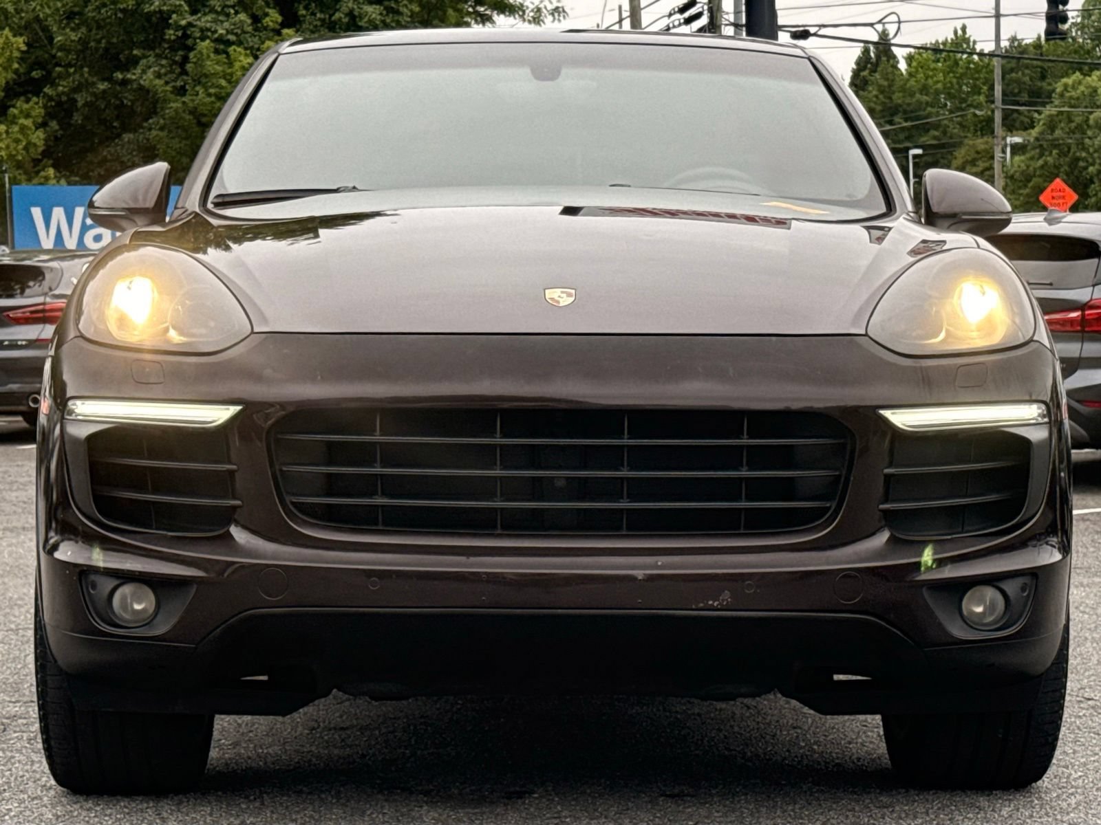 Used 2017 Porsche Cayenne Platinum Edition AWD/4WD image 8
