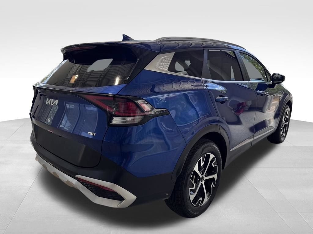Used 2025 Kia Sportage EX AWD/4WD image 6