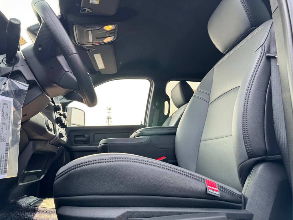 New 2026 RAM 5500 Tradesman AWD/4WD image 13