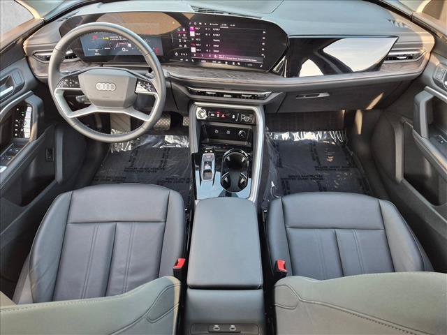 Certified 2025 Audi Q5 Premium w/ Convenience Package AWD/4WD image 16