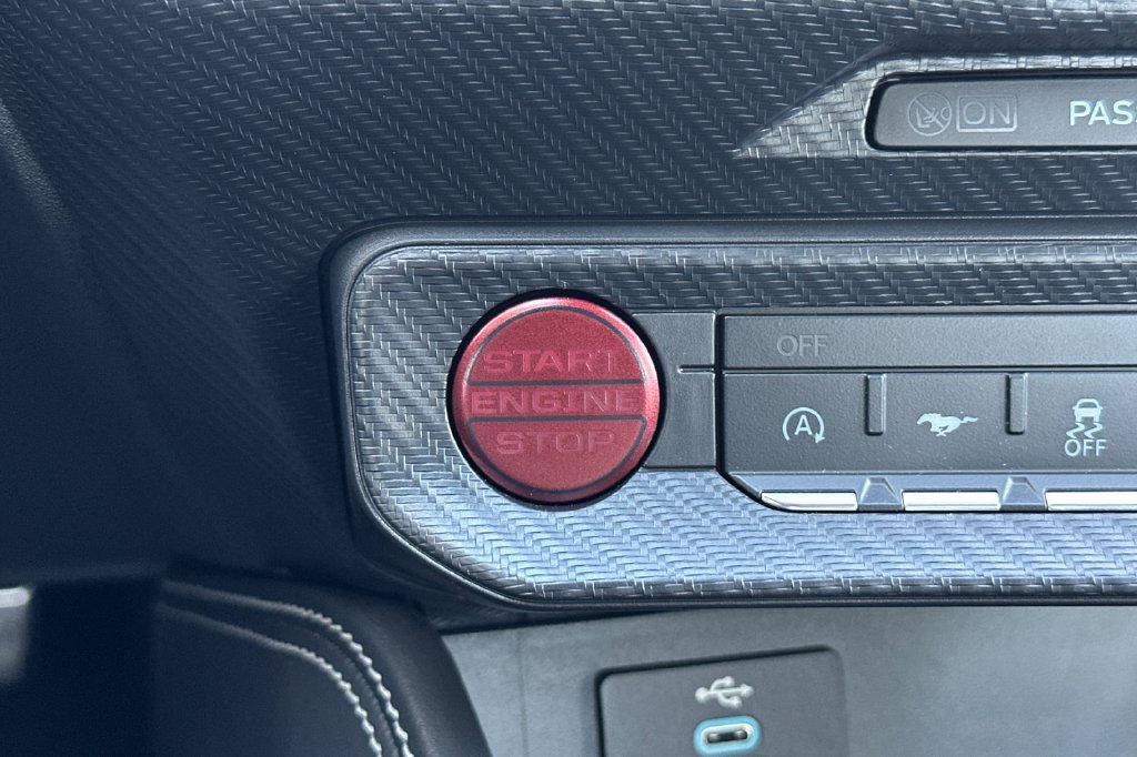 New 2025 Ford Mustang GT Premium w/ 60th Anniversary Package RWD image 19