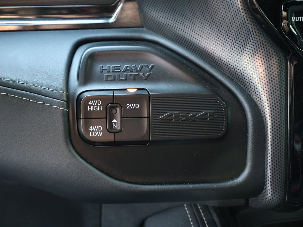 Used 2023 RAM 3500 Limited AWD/4WD image 28