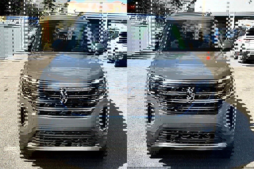 New 2026 Volkswagen Atlas SE image 10