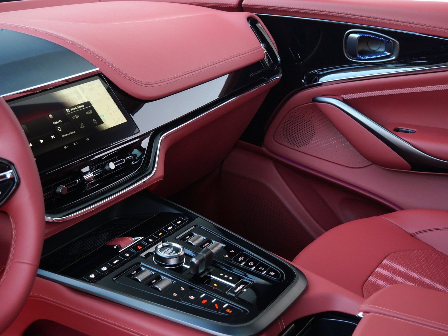 New 2026 Aston Martin DBX 707 AWD/4WD image 17