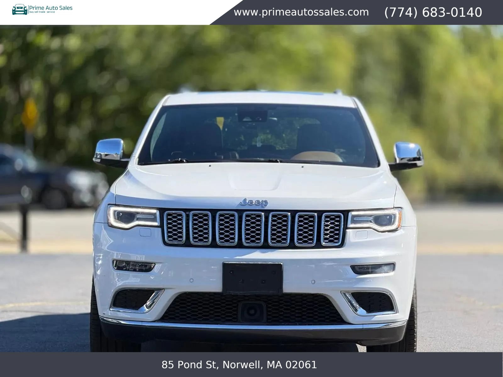 Used 2017 Jeep Grand Cherokee Summit AWD/4WD image 6