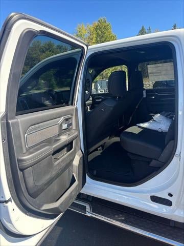 New 2026 RAM 2500 Big Horn AWD/4WD image 29