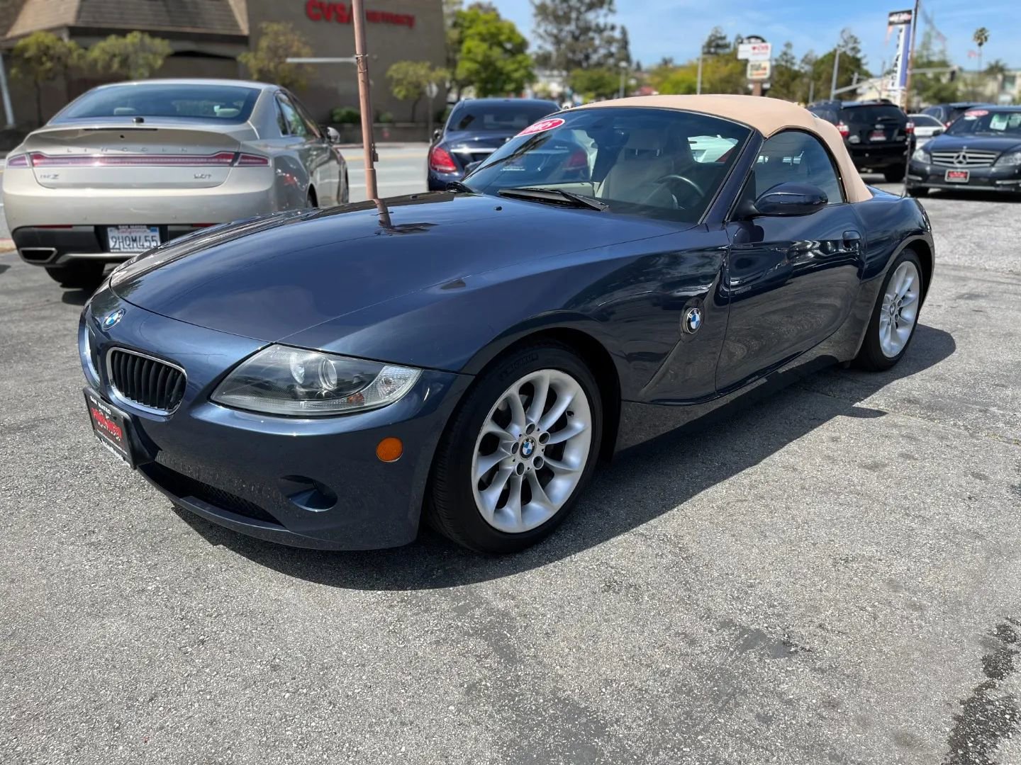 Used 2005 BMW Z4 2.5i image 5