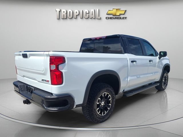 Used 2024 Chevrolet Silverado 1500 ZR2 w/ Technology Package AWD/4WD image 5