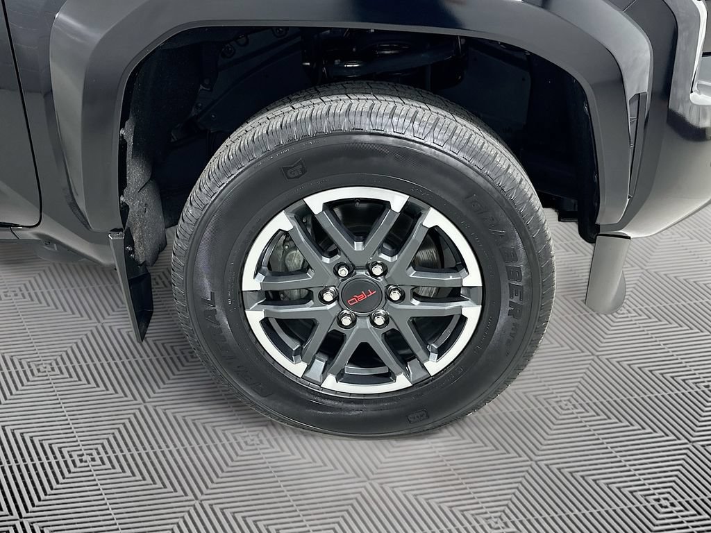 Certified 2024 Toyota Tacoma TRD Sport w/ TRD Sport Upgrade Package AWD/4WD image 20
