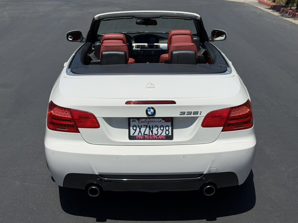 Used 2013 BMW 335i Convertible RWD image 5