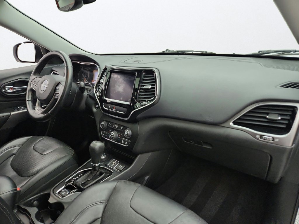 Used 2019 Jeep Cherokee Limited AWD/4WD image 33