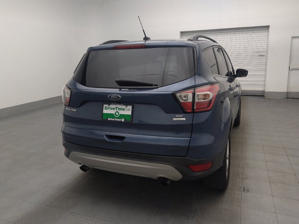 Used 2018 Ford Escape SE FWD image 7