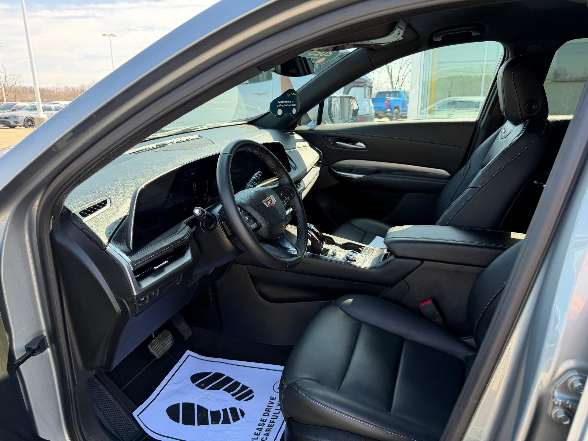 Certified 2025 Cadillac XT4 Premium Luxury w/ Cold Weather Package image 19