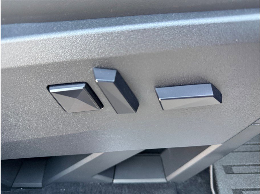 Used 2024 Tesla Cybertruck Cyberbeast image 36