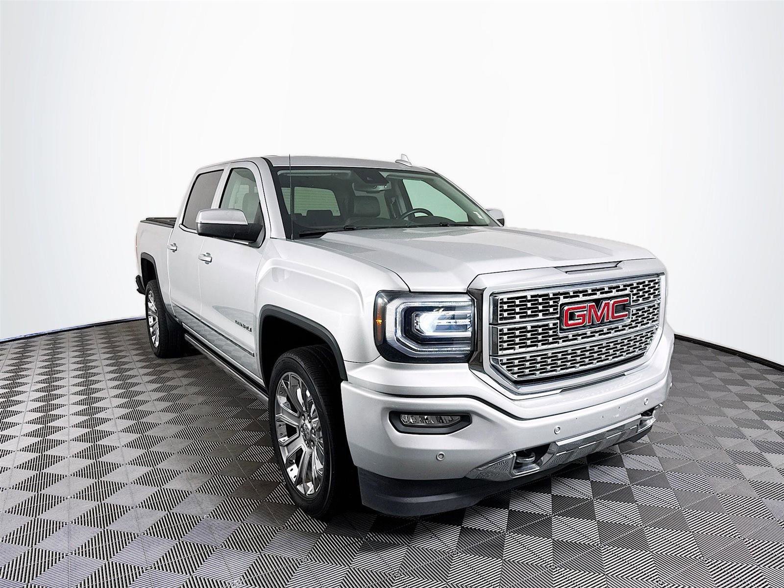 Used 2018 GMC Sierra 1500 Denali w/ Denali Ultimate Package