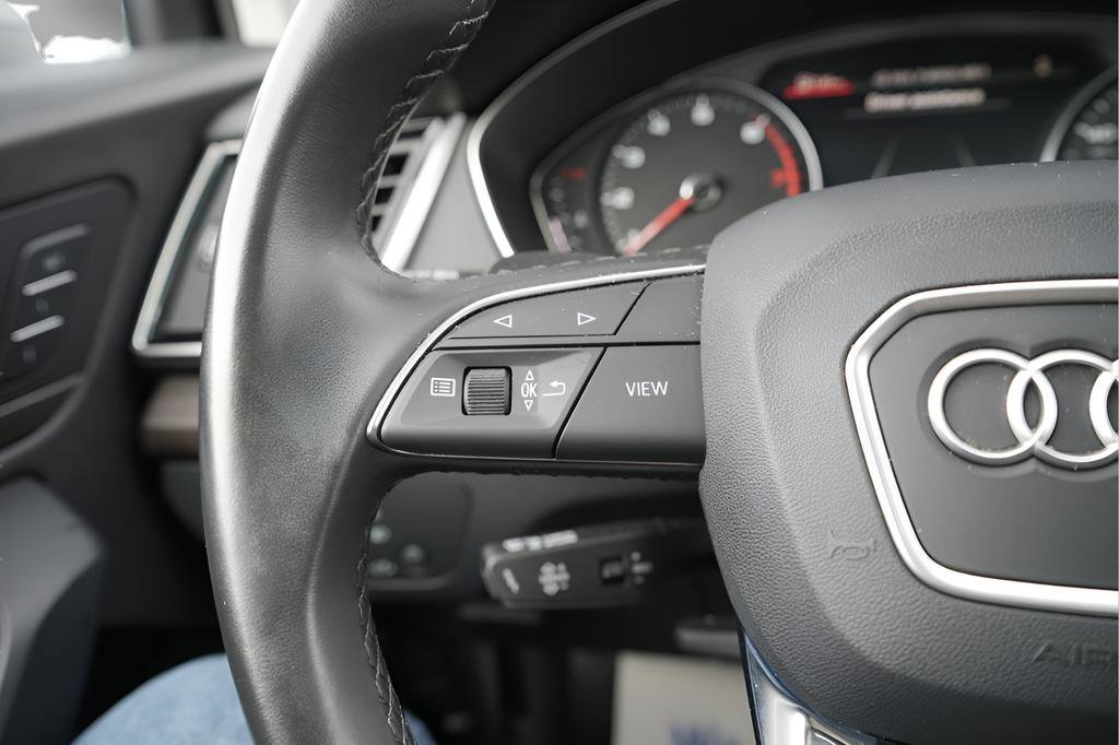 Used 2023 Audi Q5 2.0T Premium w/ Convenience Package image 31