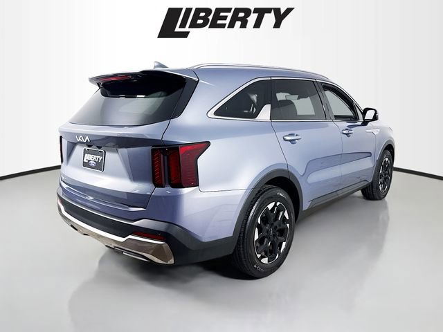 Used 2024 Kia Sorento S image 7