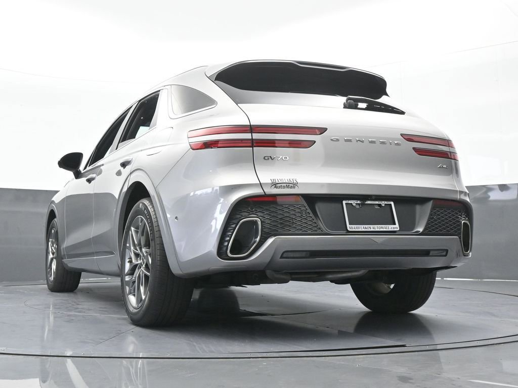 Used 2022 Genesis GV70 2.5T w/ Advanced Package image 68