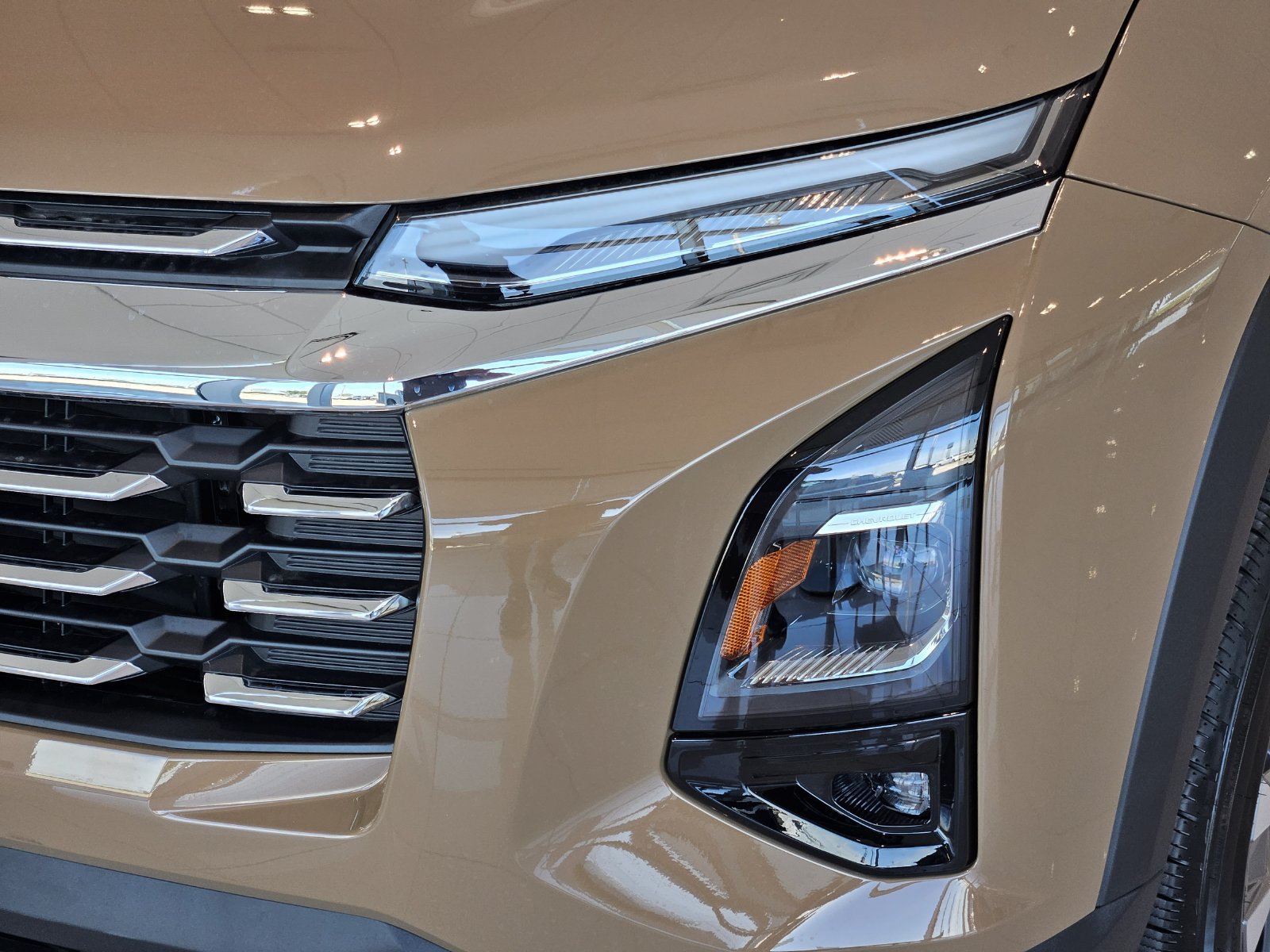 New 2027 Chevrolet Equinox LT w/ Safety and Technology Package FWD image 10