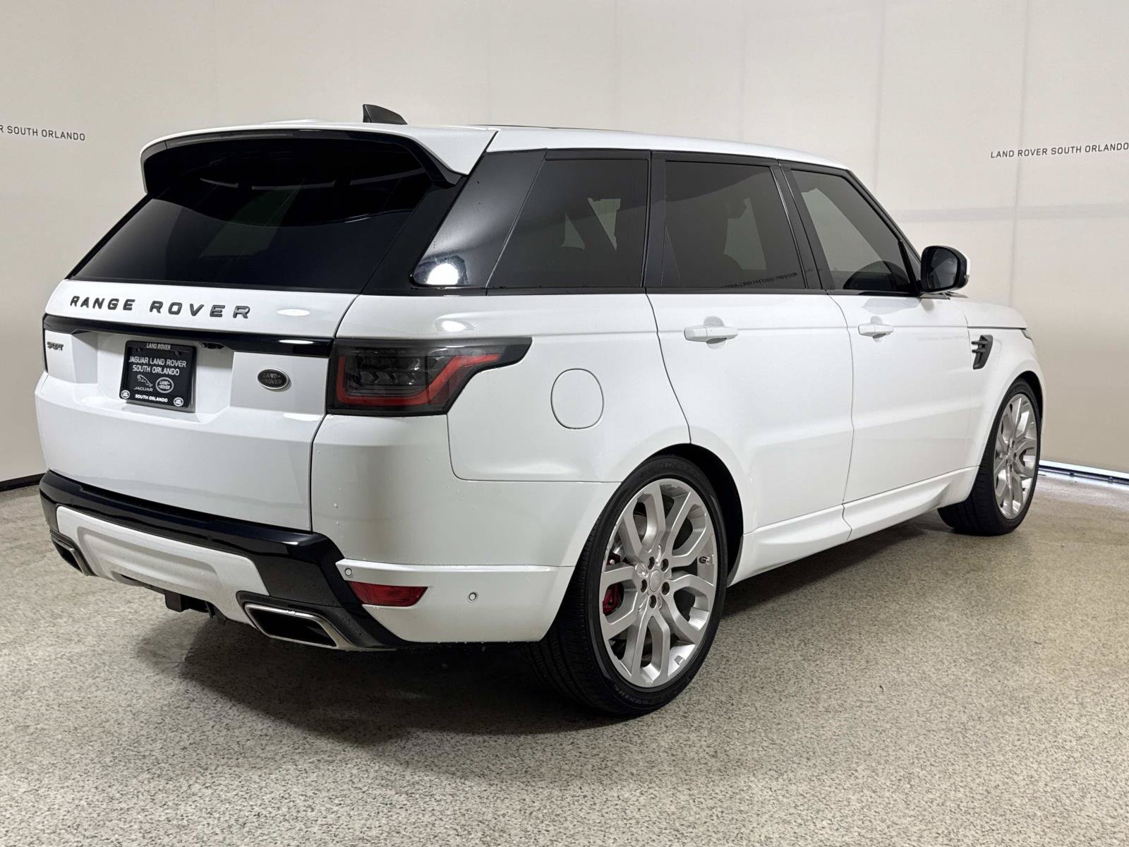 Used 2019 Land Rover Range Rover Sport Supercharged AWD/4WD image 5