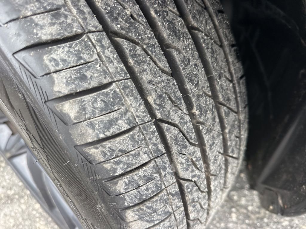 Used 2021 Dodge Challenger GT w/ Performance Handling Group image 28