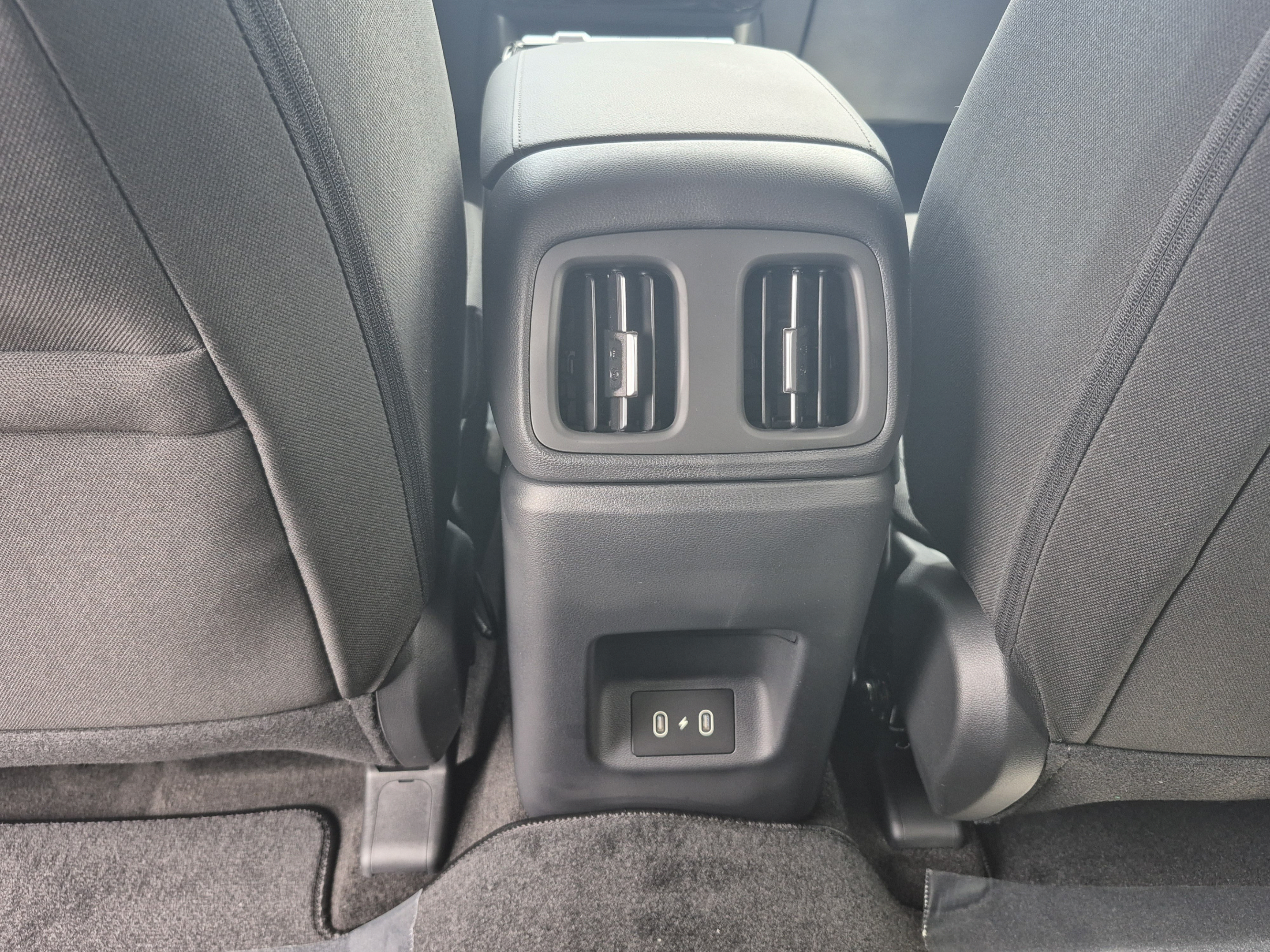 New 2026 Hyundai Tucson SEL FWD image 17