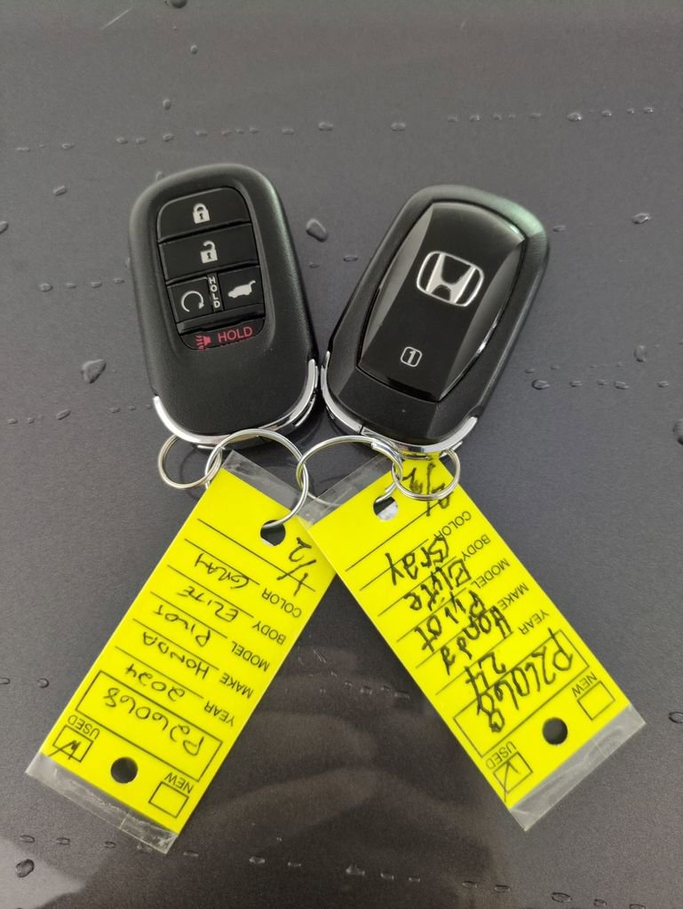 Certified 2024 Honda Pilot Elite image 33