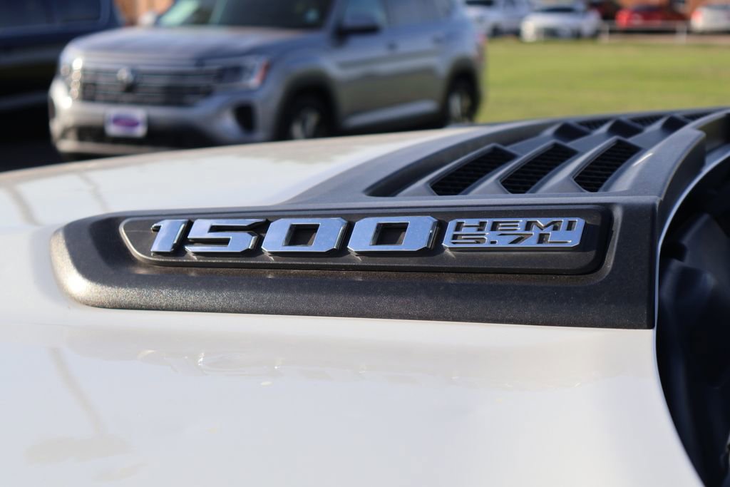Used 2020 RAM 1500 Laramie w/ Sport Appearance Package AWD/4WD image 11