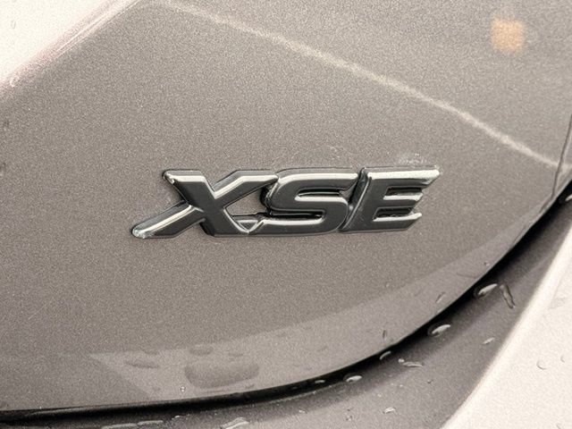 Used 2020 Toyota Camry XSE FWD image 19