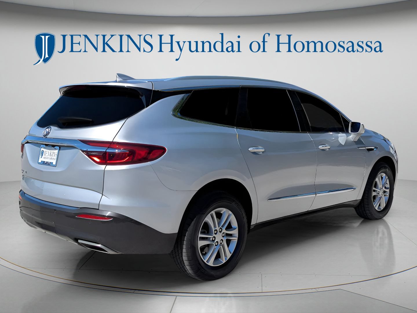 Used 2020 Buick Enclave Premium w/ Trailering Package, 5000 lbs. AWD/4WD image 3