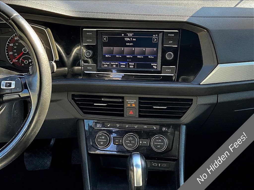 Used 2020 Volkswagen Jetta R-Line FWD image 5